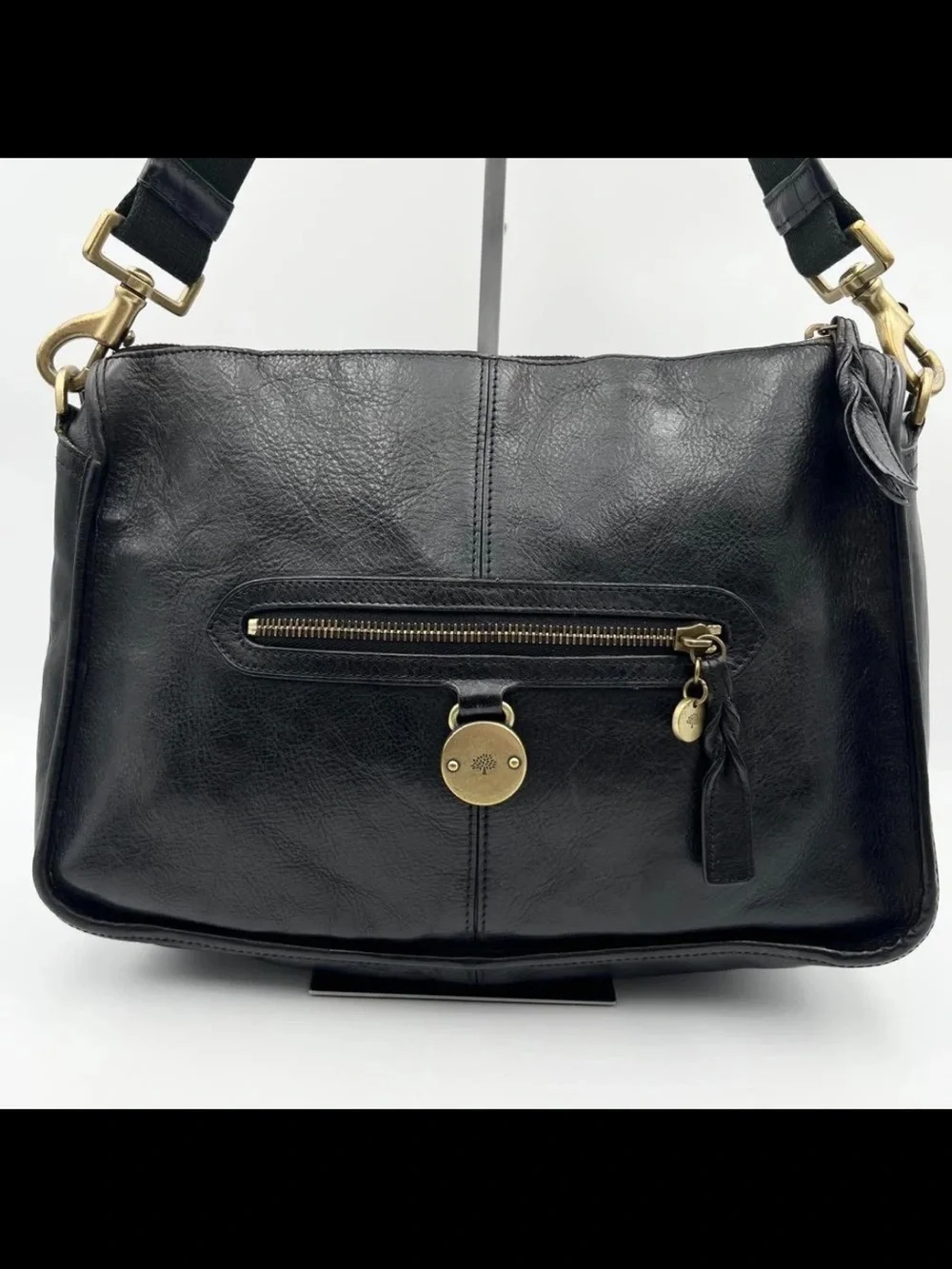 Mulberry Black Leather Shoulder Bag with Gold Hardware Accents